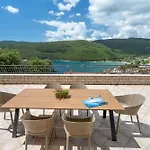 Apartament 25