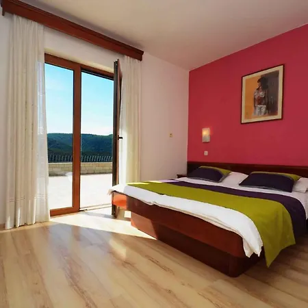 25 * Rabac
