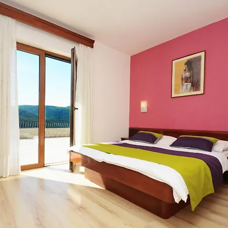 Apartment 25 Rabac